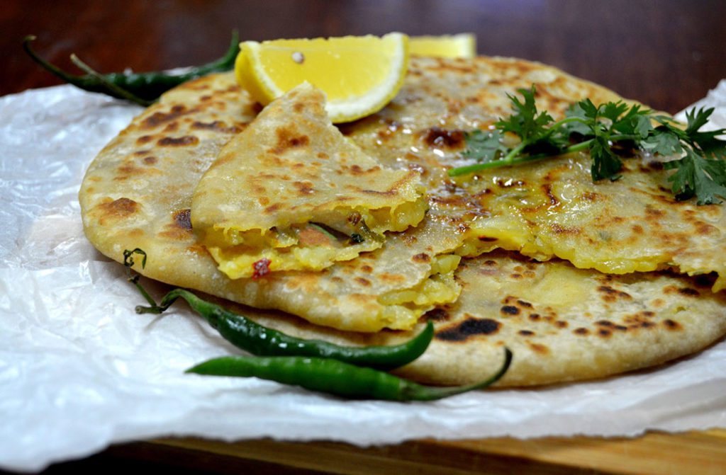 Aloo Paratha - foodiewish