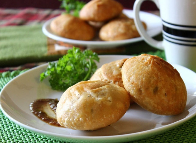 Kachori - foodiewish