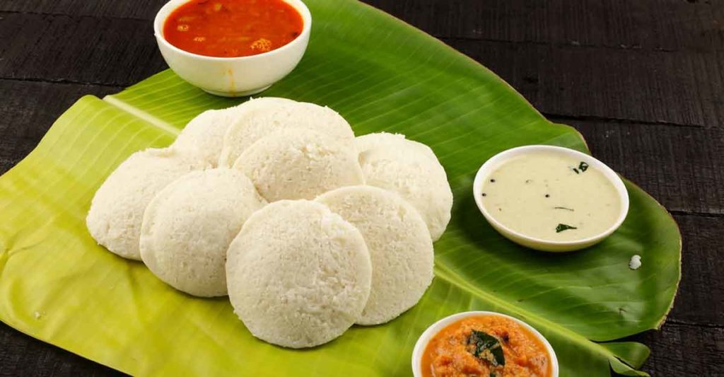 South indian food - Idli - Foodiewish