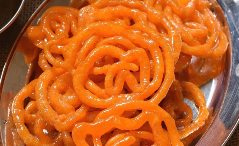 Instant, Crispy and Juicy Jalebi Recipe