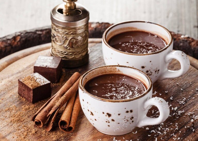 10 Beverages to Pair With Your Food!