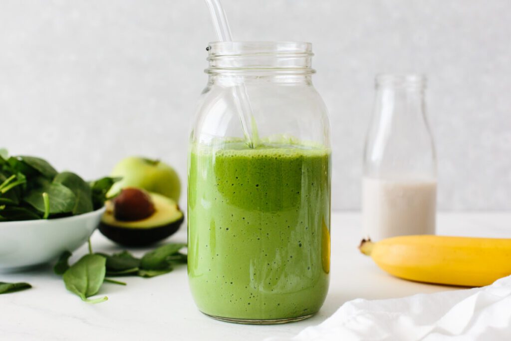 Recipes for Healthy Breakfast - Green smoothie