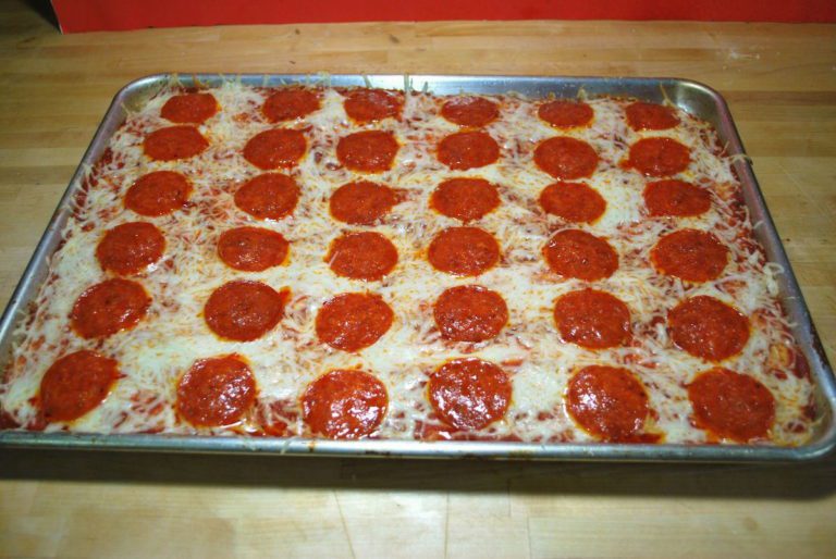 Try Our School Pizza Recipe! (Crisp, Cheezy & Saucy)