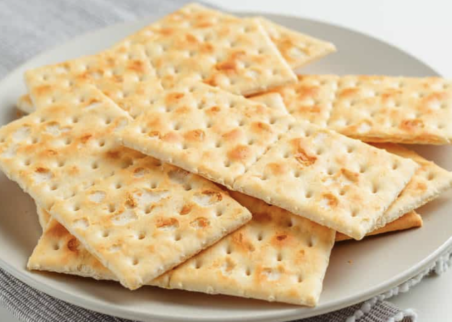 Cracker перевод. Cracker. Saltines. Crackers. Crackers people